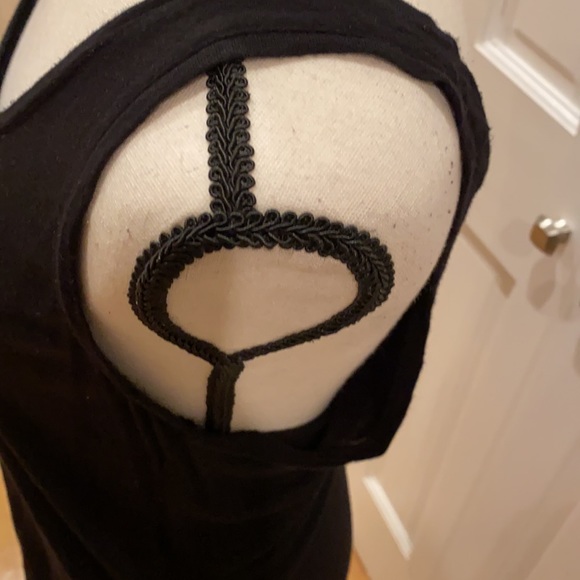 Gap Tank - Picture 3 of 8